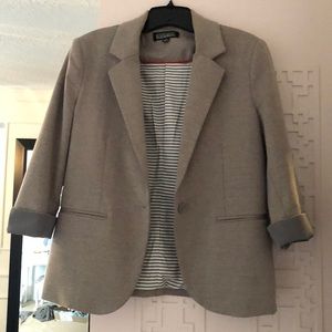 Grey blazer